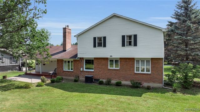 10 Crimson Lane, Elma, NY 14059