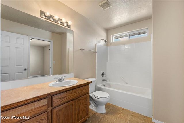 3671 W MANNING LOOP, Coeur D'alene, ID 83815