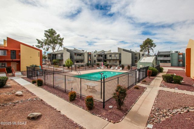 828 S Langley Ave Unit 101, Tucson, AZ 85710