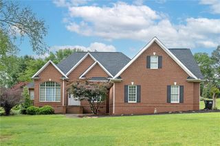 110 Raspberry Lane, Anderson, SC 29621