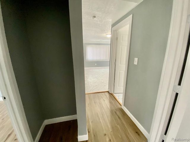 9145 Decatur Street, Detroit, MI 48228