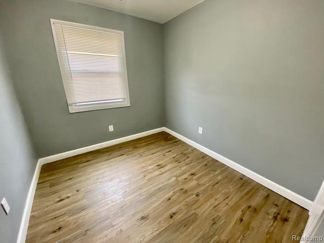 9145 Decatur Street, Detroit, MI 48228