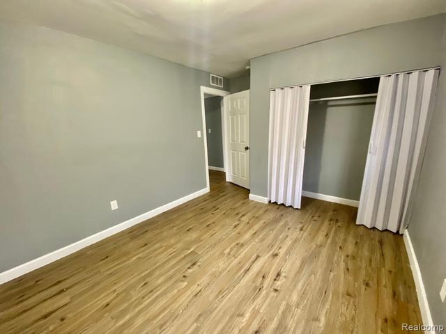 9145 Decatur Street, Detroit, MI 48228