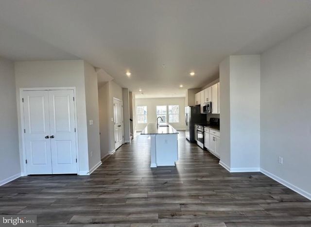 10981 BARNARD PL, White Plains, MD 20695