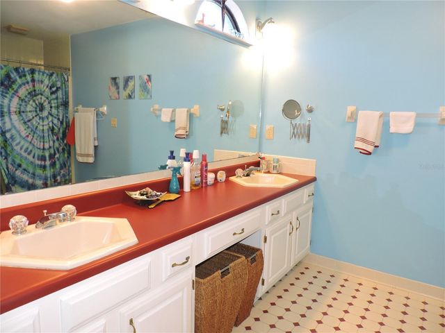 817 WILDABON AVENUE, Lake Wales, FL 33853