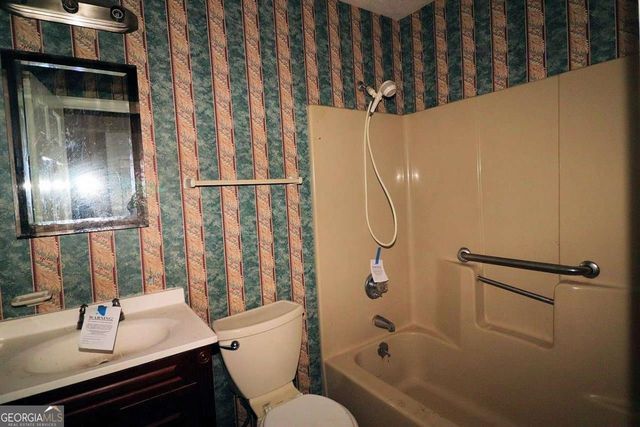 570 Creekwood Pass, Dallas, GA 30157