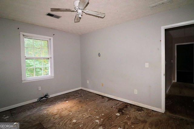 570 Creekwood Pass, Dallas, GA 30157