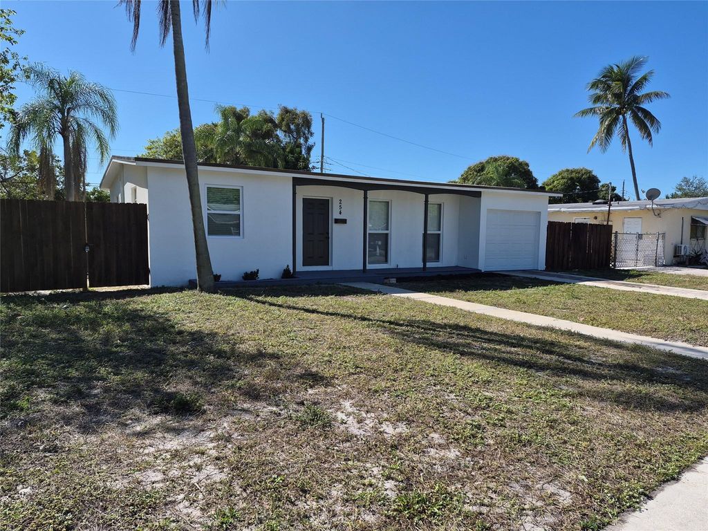 254 NE 42nd Court, Deerfield Beach, FL 33064