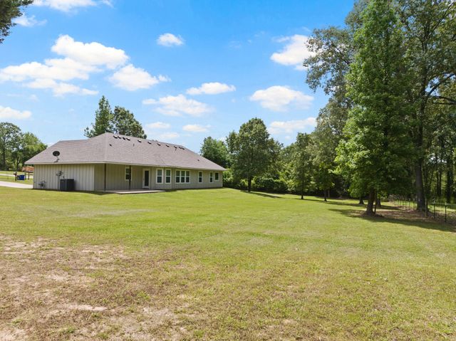 6775 Ann Drive, Murchison, TX 75778