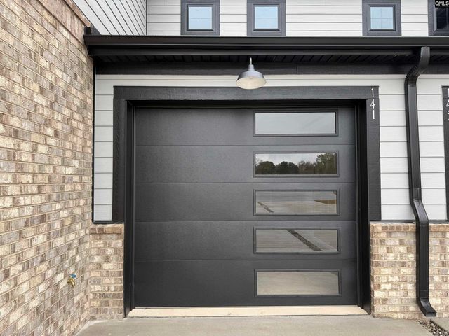 141 Odell Drive, Cayce, SC 29033