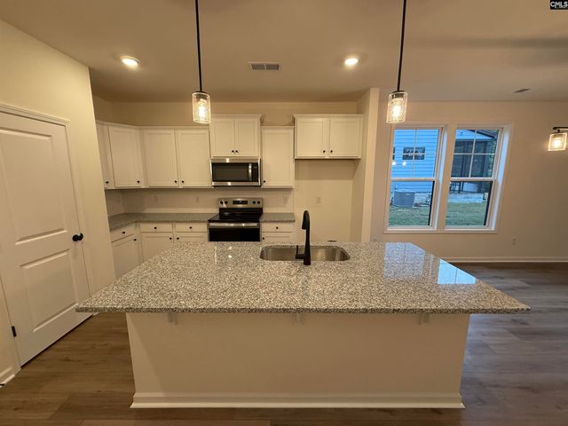 141 Odell Drive, Cayce, SC 29033