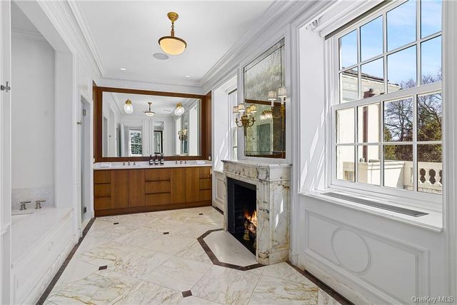 99 Mamaroneck Road, Scarsdale, NY 10583