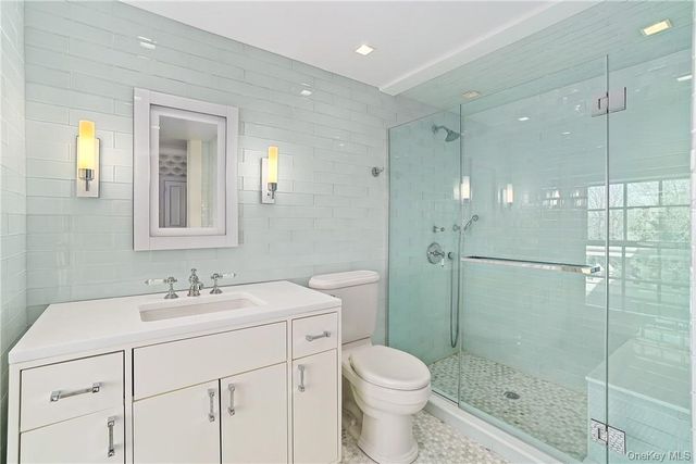 99 Mamaroneck Road, Scarsdale, NY 10583