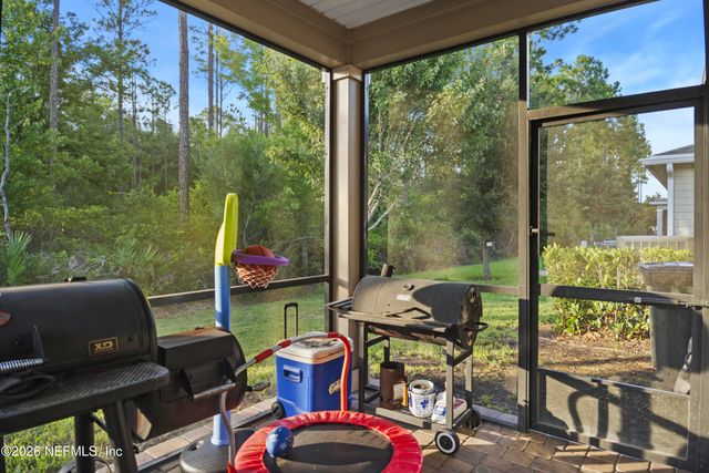 9906 PAVNES CREEK Drive, Jacksonville, FL 32222
