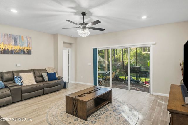 9906 PAVNES CREEK Drive, Jacksonville, FL 32222