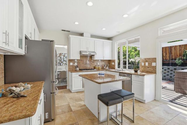 15 Centennial Way, San Ramon, CA 94583