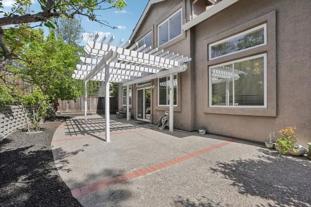 15 Centennial Way, San Ramon, CA 94583