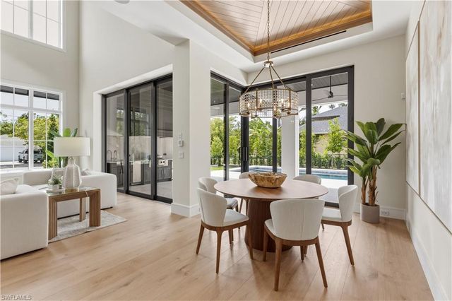 1079 Diana AVE, Naples, FL 34103