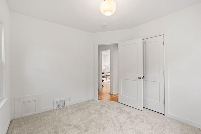 4424 Russell Avenue N, Minneapolis, MN 55412