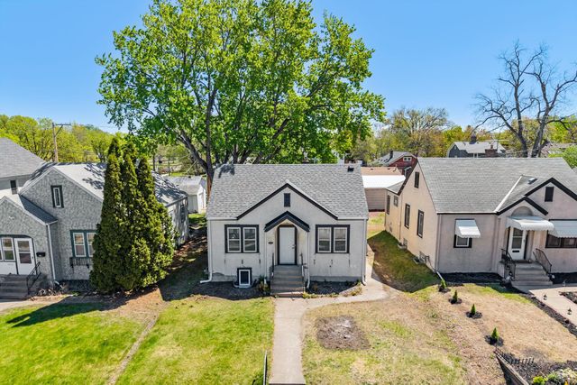 4424 Russell Avenue N, Minneapolis, MN 55412