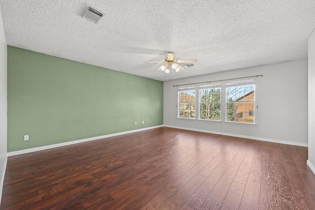 141 Wild Buffalo DR, Kyle, TX 78640