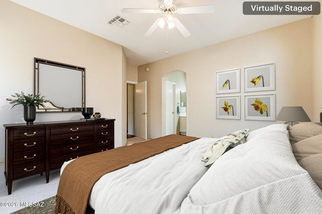 2525 N Camino Reloj, Green Valley, AZ 85614