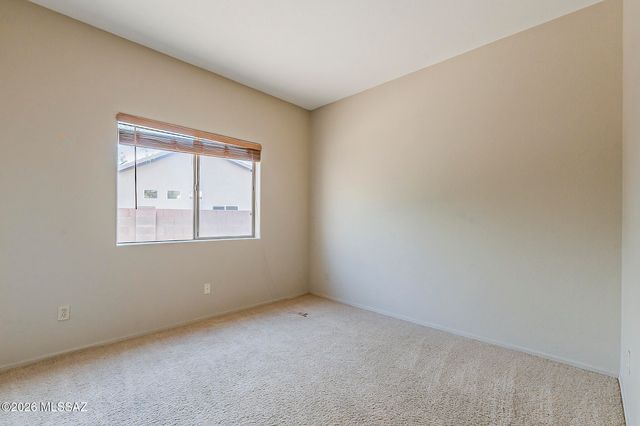 2525 N Camino Reloj, Green Valley, AZ 85614