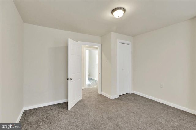 323 MAIN ST, Shoemakersville, PA 19555