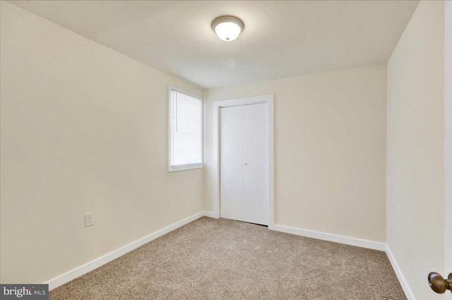323 MAIN ST, Shoemakersville, PA 19555