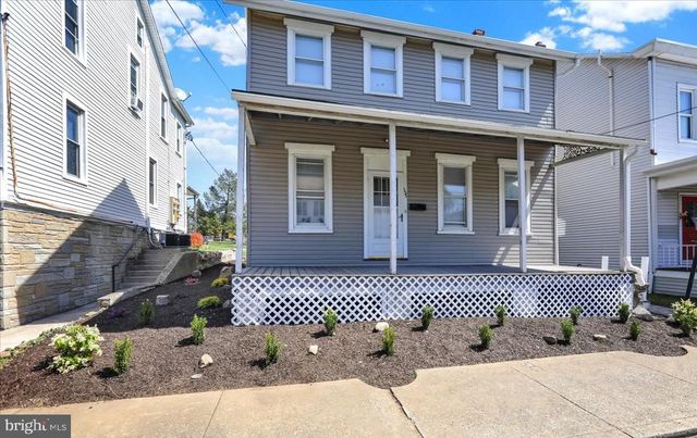 323 MAIN ST, Shoemakersville, PA 19555