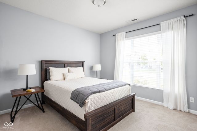 8850 Wicklow Way, Brownsburg, IN 46112