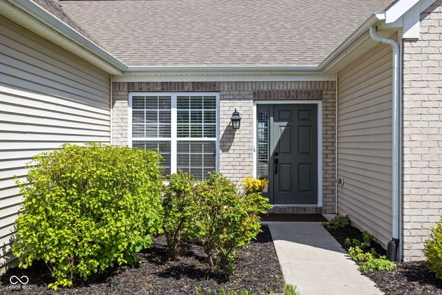 8850 Wicklow Way, Brownsburg, IN 46112