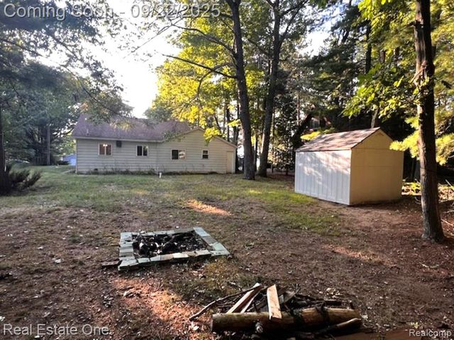 7948 E Cedar Lake Drive, Greenbush, MI 48738