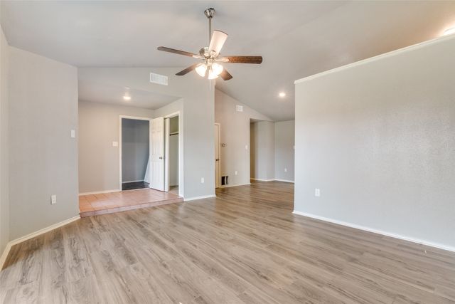 320 Egret Circle, East Tawakoni, TX 75472