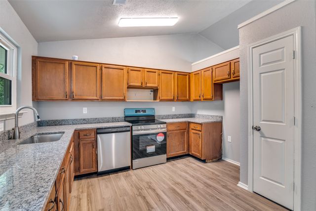320 Egret Circle, East Tawakoni, TX 75472
