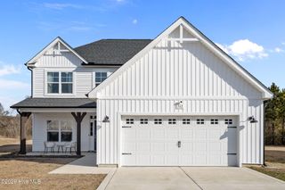512 Harvest Meadow Crossing, Jacksonville, NC 28546