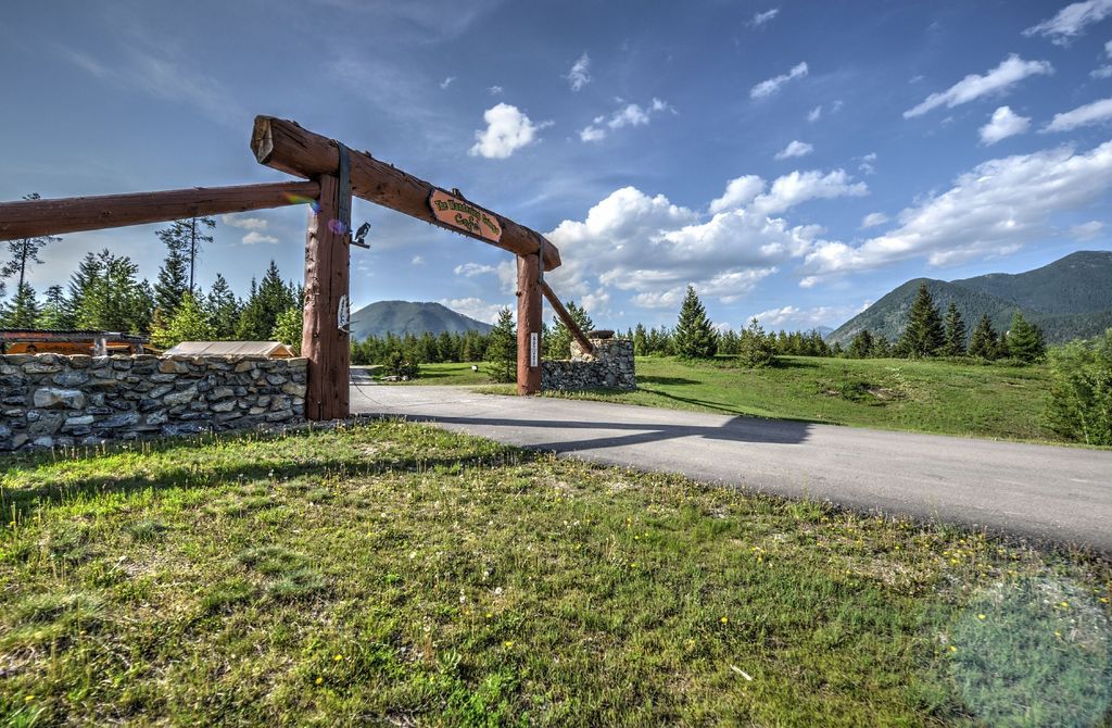 12135 Us Hwy 2 E, West Glacier, MT 59936