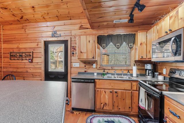 118 Ringtail Run, Murphy, NC 28906