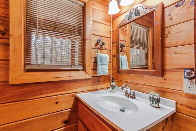 118 Ringtail Run, Murphy, NC 28906