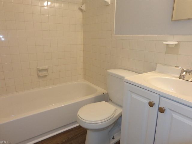1428 Picadilly St Apt 1, Norfolk, VA 23513