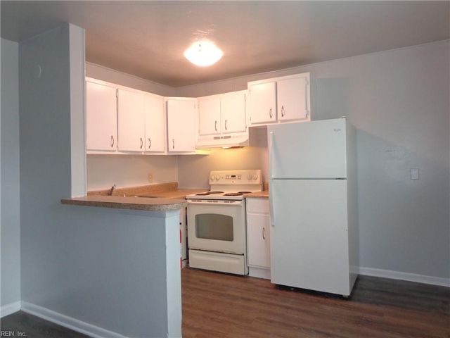 1428 Picadilly St Apt 1, Norfolk, VA 23513