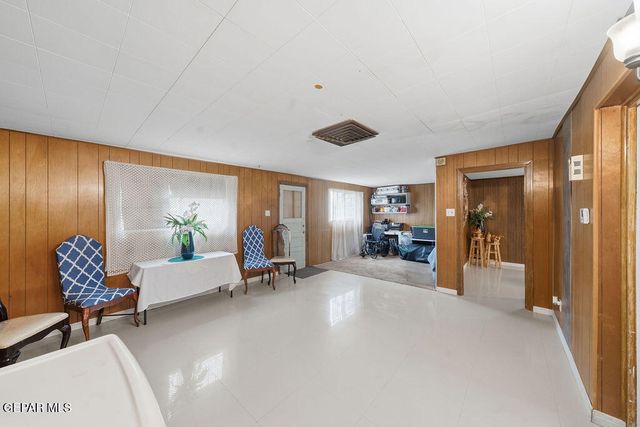 8915 CROSSON Circle, El Paso, TX 79904