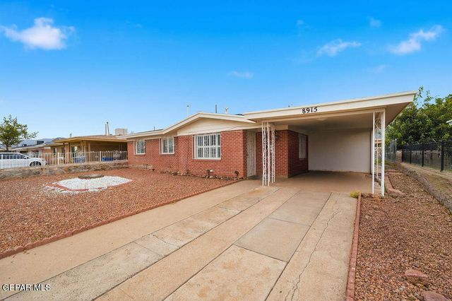 8915 CROSSON Circle, El Paso, TX 79904
