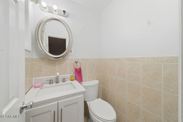 8915 CROSSON Circle, El Paso, TX 79904