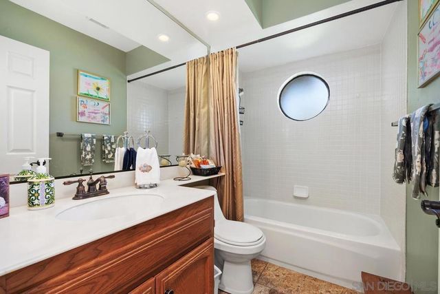 15601 Via Marchena, San Diego, CA 92128