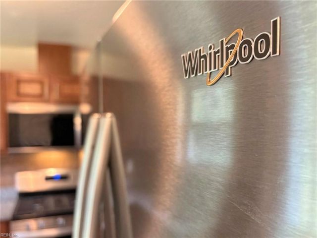 909 Ellington SQ, Portsmouth, VA 23701