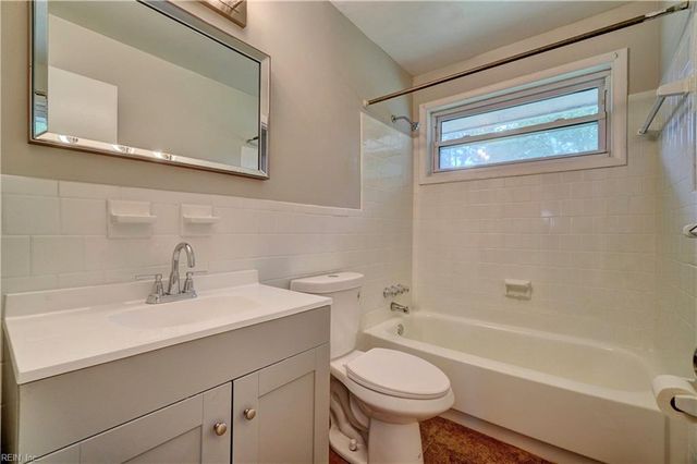 909 Ellington SQ, Portsmouth, VA 23701