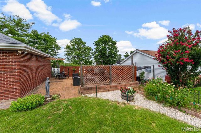 3913 Cordes Drive, St Louis, MO 63125