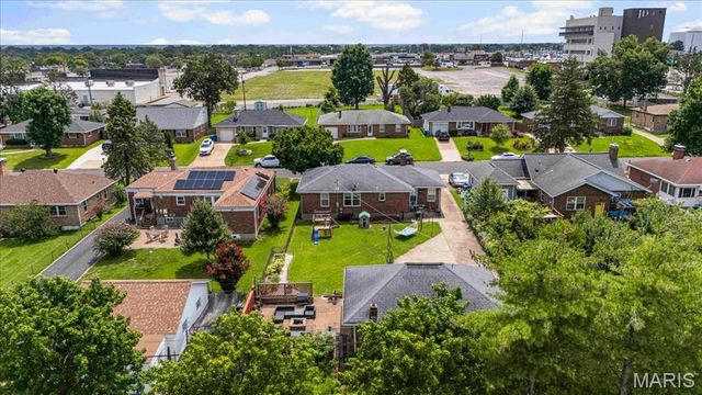 3913 Cordes Drive, St Louis, MO 63125