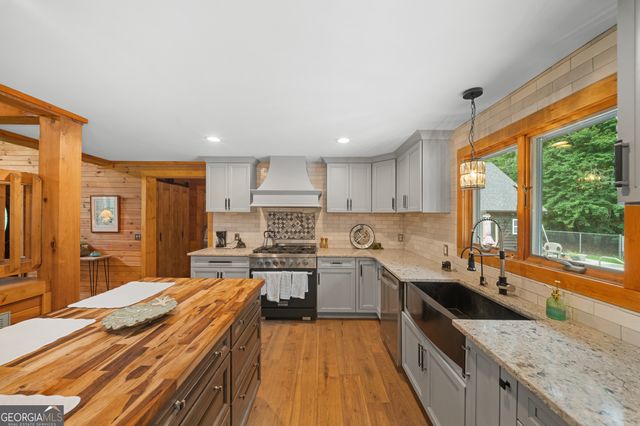 817 Lakeview Road, Statesboro, GA 30461